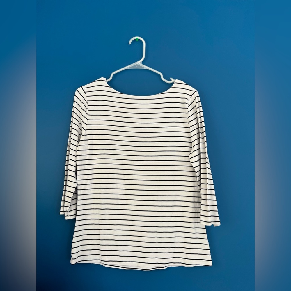 Women’s long sleeve